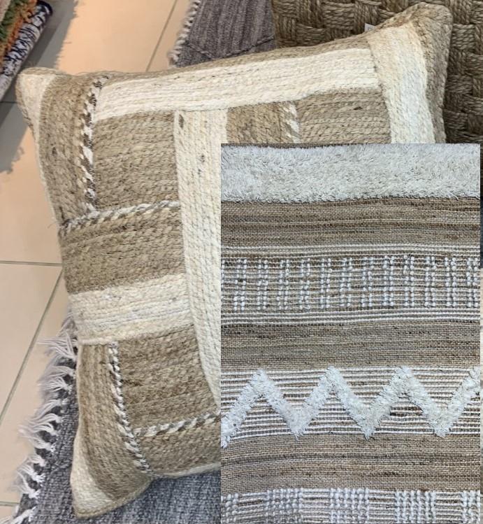 DKD Home Decor Cojín Boho Marrón Blanco 45x45x8 cm (2 Unidades) Yute y Lana Hecho a Mano con Cremallera