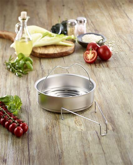Fissler 610-300-00-800/0 Cestillo Perforado con Trípode 22cm para Ollas a Presión Vitaquick y Vitavit - Acero Inoxidable