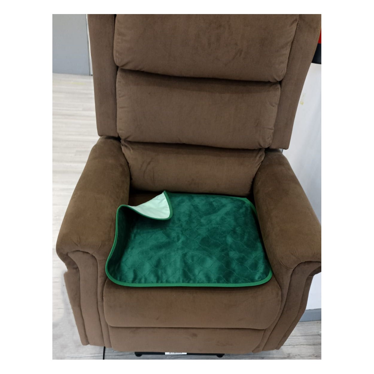 EMPAPADOR PARA SILLA CON BASE VINILO REUTILIZABLE VERDE 61,5 x 45,5 CM