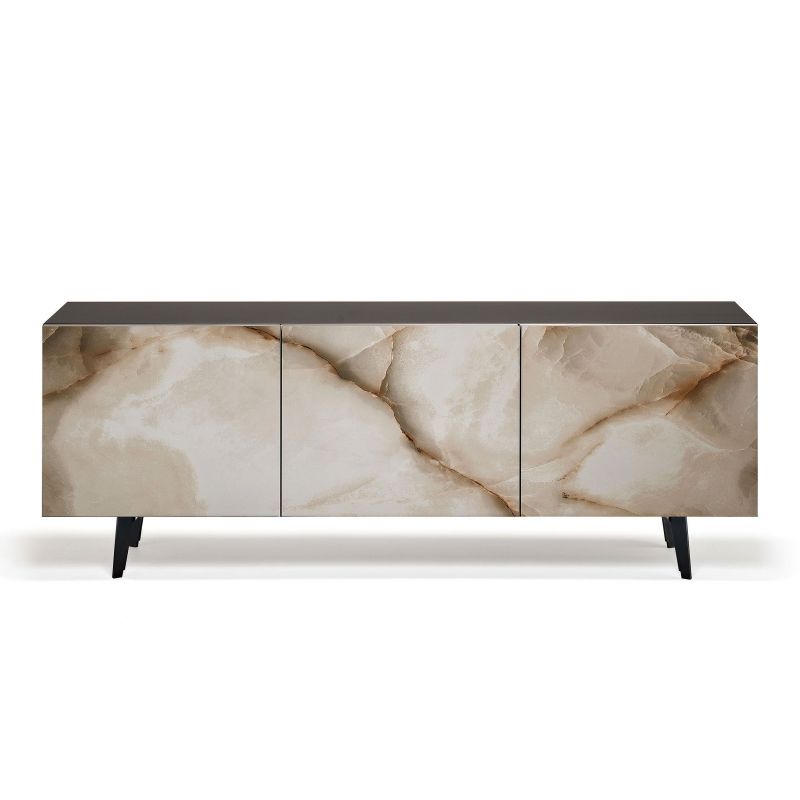 Metropol, la esencia de la cerámica transformada en aparador