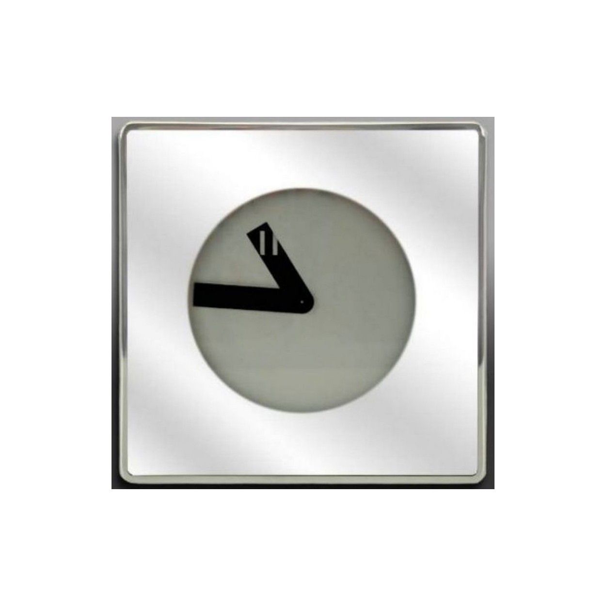 RELOJ DE PARED CON FORMA CUADRADA