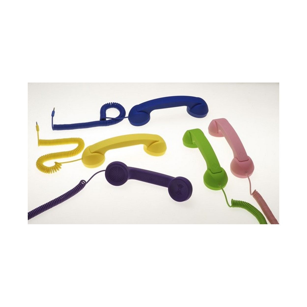 TELÉFONO POP RETRO ATREVIDO Y FUNCIONAL